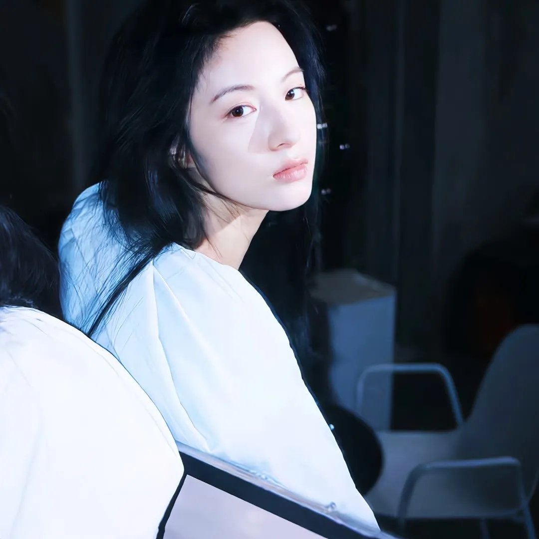 通灵美人